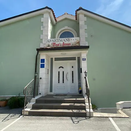 Apartment Happy Days