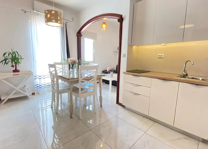 Happy Days Apartamento *